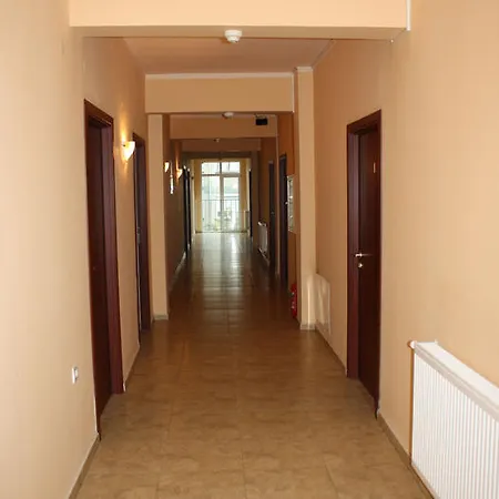 Отель Radnevo Hotel Radnevo