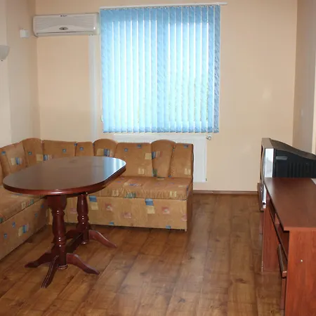 Отель Radnevo Hotel Radnevo